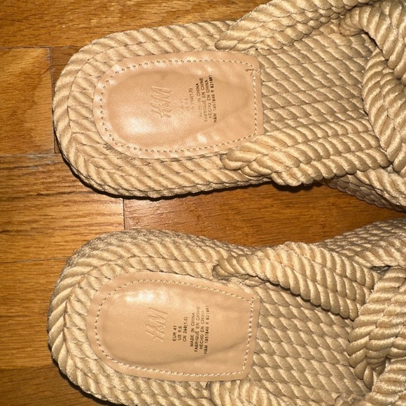 H&M Knot Rope Slides - Picture 3 of 5